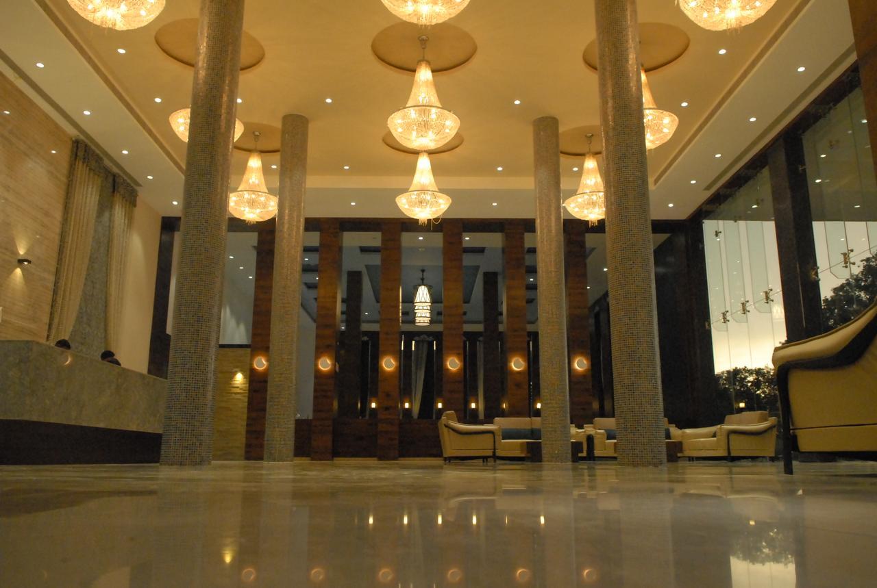 Hotel The Arindum Katni Exterior foto